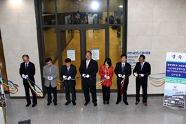 ÇÇÆ®´Ï½º ¼¾ÅÍ ¿ÀÇÂÀ¸·Î °æº¹´ëÇб³ À§»ó ³ôÀÌ´Ù.