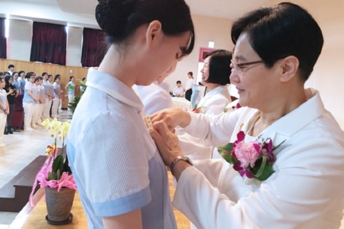 �溹���б� ��ȣ�а�, ���޴� ������ �� ��ȣ �м����� ����