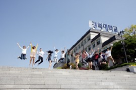 �溹���б� 2013�г⵵ ���ø���