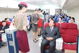 °æº¹´ëÇб³, Ç×°ø°´½Ç ÈÆ·Ã¼¾ÅÍ °³°ü