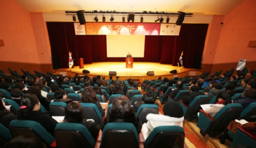 [����Ϻ�] ������� �䱸�ϴ� ���� �缺�� �溹�� �ù���