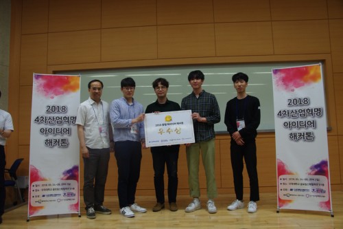  ��2018 4�� ������� ���̵�� ��Ŀ�桯���� �ΰ�