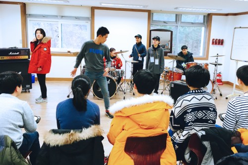 �溹���б� �ǿ����ǰ�,  ķ�� ����