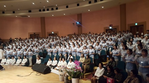 °æº¹´ëÇб³ °£È£Çаú, Á¦4ȸ ¸Þ´Þ¼ö¿©½Ä °³ÃÖ