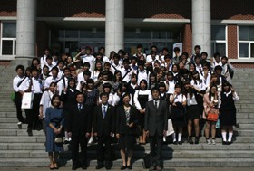 �Ϻ� ��ŰŸ���� ���ڿͰ����б� �溹���б� �湮